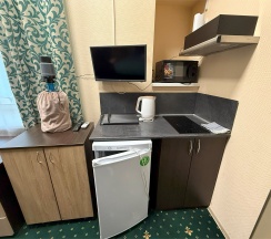 Двухуровневый номер "Комфорт+" с мини кухней в Заря