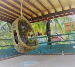Двухместное бунгало Air-Con with Sitting Area рядом с пляжем двуспальная кровать в Kaibae Beach Resort