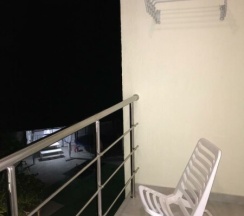 Четырёхместный номер стандарт с балконом в Белые скалы