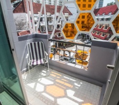 Двухместный семейный номер Standard двухъярусная кровать в Beehive Phuket Old Town - Hostel