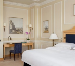 Панорамный Люкс "Красная Площадь" в Балчуг Кемпински Москва