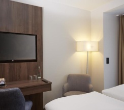 Двухместный номер Comfort двуспальная кровать в Hyperion Hotel Berlin