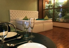 Green DeLuxe в Палитра by richotels