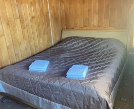 Эконом двухместный стандарт с большой кроватью в Baikal Best Edelweiss