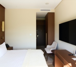 Комфорт Бизнес в Munib Hotel