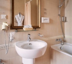 Джуниор Сюит в Центральный by USTA Hotels