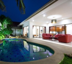 Вилла Superior с 2 комнатами с красивым видом из окна в Tortuga Villas Pattaya