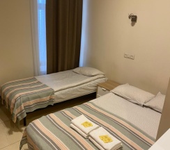 Студия трехместная в City Room
