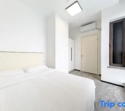 Люкс с 2 комнатами в Dream Inn Hotel (Songjiazhuang Subway Station Branch)