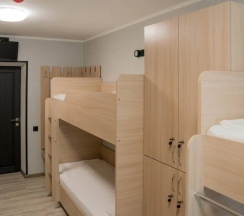 Восьмиместный номере «Эконом» (санузел/ душевая на этаже) в Колос