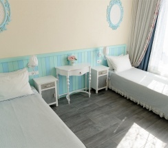 Двухместный Делюкс с 1й кроватью или 2мя отдельными кроватями, вид на город в Прованс