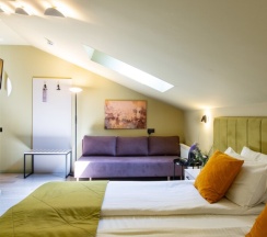 Номер Делюкс семейный в Gallery Inn
