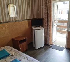 Трёхместный номер Standard с балконом в Гостевой дом