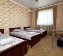 Стандартный трехместный номер в Панорама