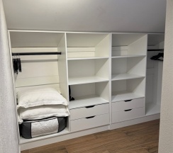 Дом «DOUBLE» с банным чаном на террасе в Luxe House