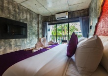 Двухместный номер Deluxe двуспальная кровать в Maneetel Krabi Beachfront