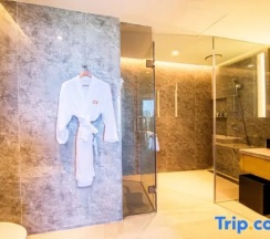Семейный люкс Superior c 1 комнатой с видом на сад в Oakwood Apartments Sanya