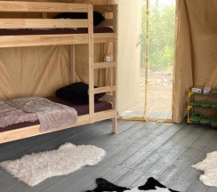 Сфера с 3 двухъярусными кроватями в Толбачик Кэмп