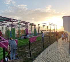 Полулюкс на троих-четверых гостей с балконом и видом во двор (в корпусе Б) в Оптимист