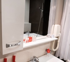 Номер повышенной комфортности (Junior suite Double Bed) в ParkCity
