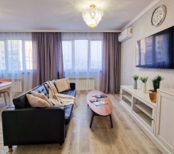 Двухместные апартаменты с красивым видом из окна двуспальная кровать в Travel`s Apart