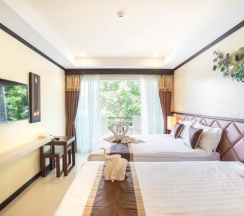 Двухместный номер Deluxe двуспальная кровать в Baan Sailom Resort