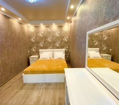 Апартаменты с двумя спальнями в Apart lux