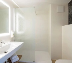 Двухместный люкс Standard 2 отдельные кровати в ibis Styles Bialystok