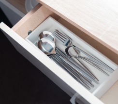 Семейная трехместная комната с общей ванной комнатой в МК Мокко