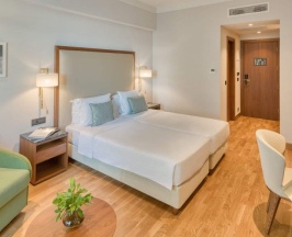 Двухместный номер Superior с частичным видом на море 2 отдельные кровати в Electra Palace Thessaloniki