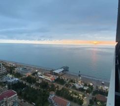 Трёхместная студия с балконом и с видом на море в Апарт-отель MyGeorgia LLC Orbi City