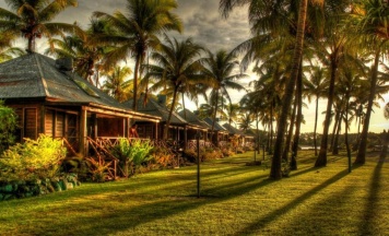 Трёхместный номер Standard с красивым видом из окна в Club Fiji Resort