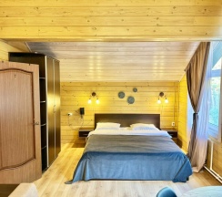 Четырёхместный ОТЕЛЬ 5 в Командор