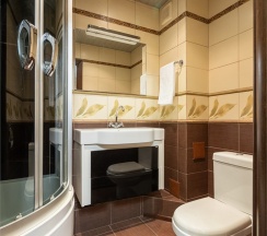Есенина 5 в HomeHotel