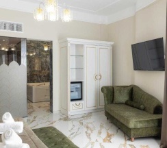 Двухместный полулюкс двуспальная кровать в Modern Luxury Hotel