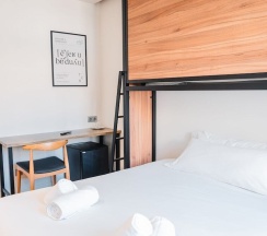Двухместный номер двуспальная кровать в The Central House Porto Ribeira - Hostel