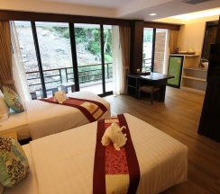 Семейная студия Deluxe в Phi Phi Nice Beach Hotel Hip