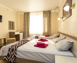 3-местный номер стандарт без балкона в ТриО