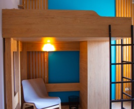 Двухместный номер Standard с видом на город двуспальная кровать в People Hostel & Suites