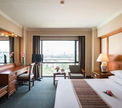 Номер Connecting в Bangkok Palace Hotel