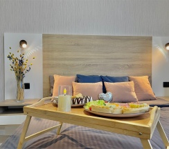 Однокомнатные апартаменты Люкс в Ава Салют SyncotelHome