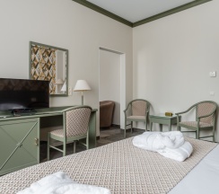 Двухкомнатный номер Люкс в Suleiman Palace Hotel