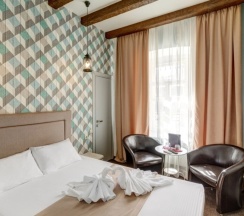 Полулюкс в Часы