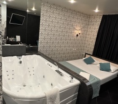 День и Ночь в Гости