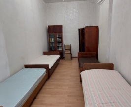 Четырёхместный номер Standard 4 отдельные кровати в Мрана