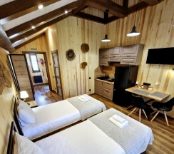 Апартамент-студия с балконом на 2 этаже в Les Apart