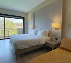 Люкс Family Seaside с 2 комнатами в Pinnacle Grand Jomtien Resort and Beach Club