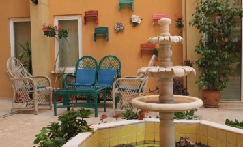 Трёхместный номер в Benna Hotel
