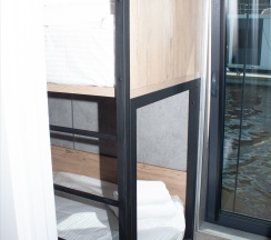 Хаусбот 40 в Гора