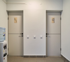 Стандарт с одной двуспальной или двумя раздельными кроватями с удобствами на этаже в Салют